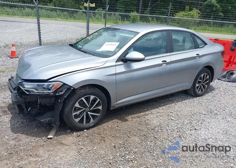 2024 Volkswagen Jetta 1.5T S z USA, uszkodzony, nr VIN 3VW5M7BU2RM030062